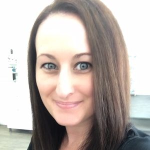 Meet your Posher, Jenn